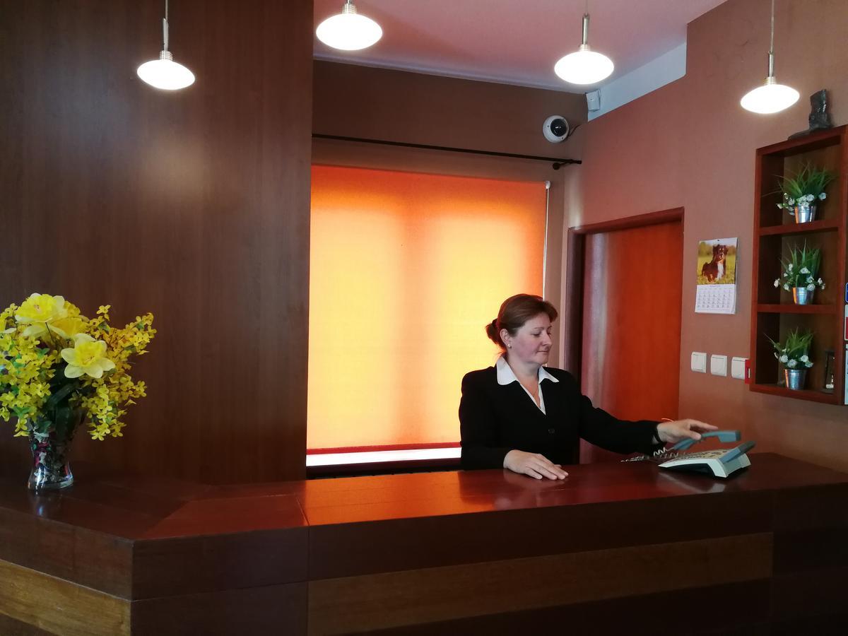 Willa Helvetia Wellness & Spa Корбєлув Екстер'єр фото