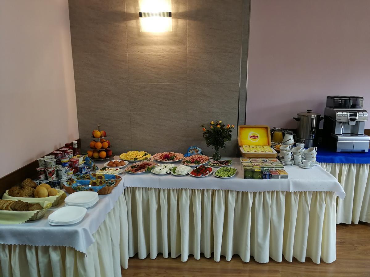 Willa Helvetia Wellness & Spa Корбєлув Екстер'єр фото